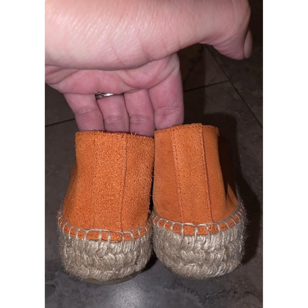 Jutelia Orange Suede Espadrille Flats Made in Spain Women Size 39 Slip On Shoes